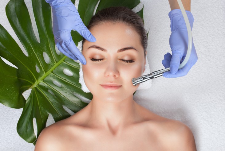 Signs of a good esthetician