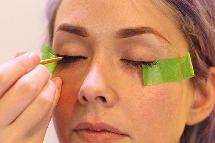 Winged Eyeliner 07