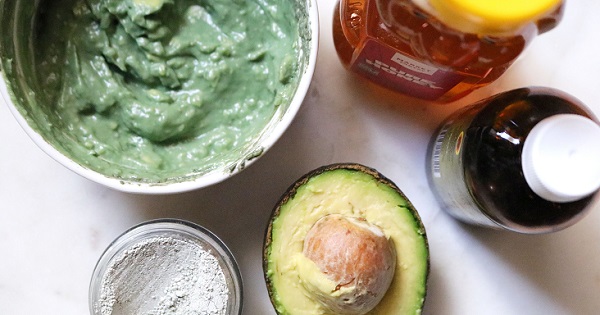 10 DIY Face Mask Ingredients from Household Products