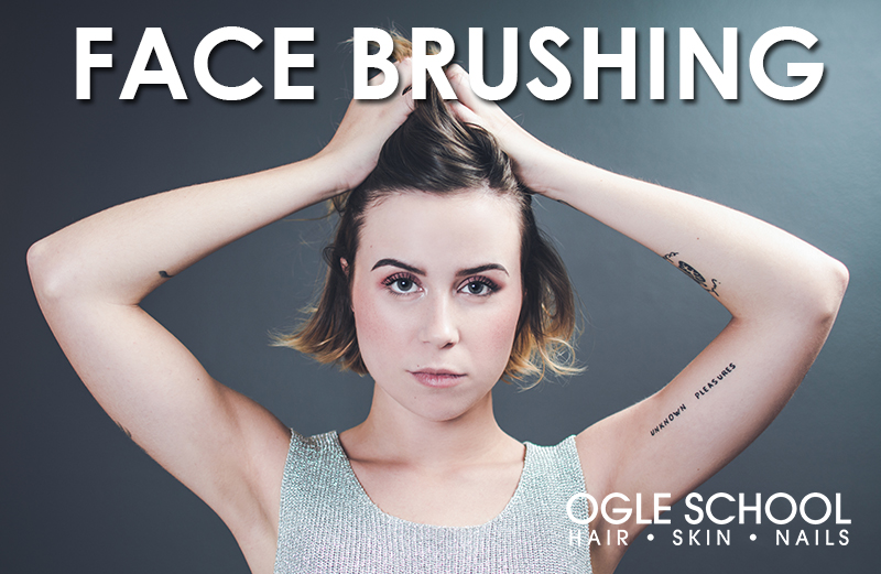 04-face-brushing