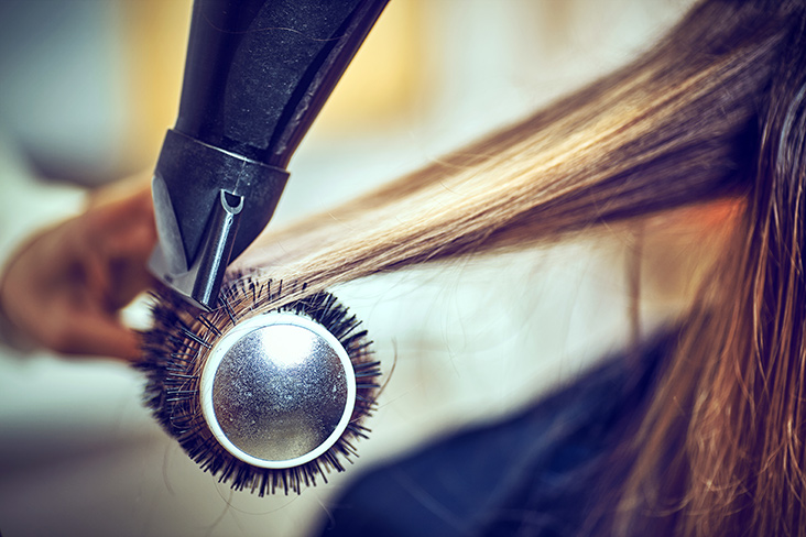 round brush blow dry technique