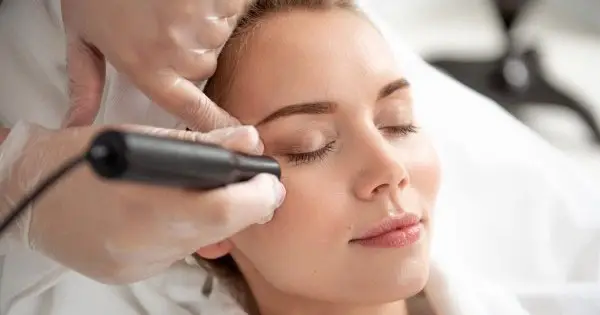 Do You Know the Types of Skincare Experts?