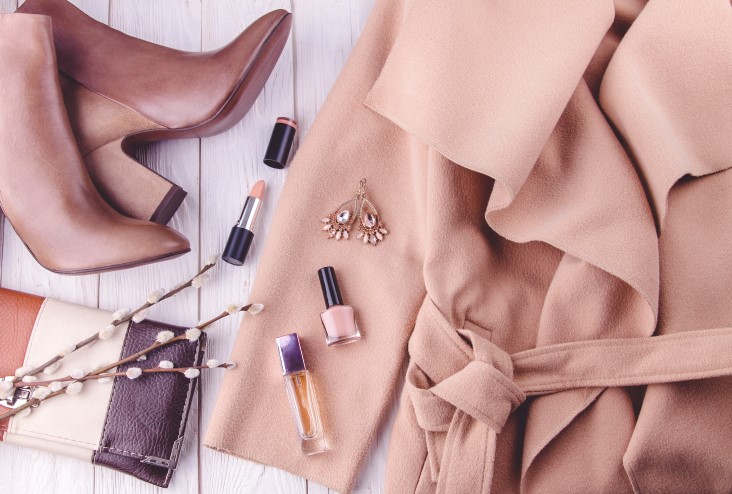 choosing outfits' perfect finishing touches