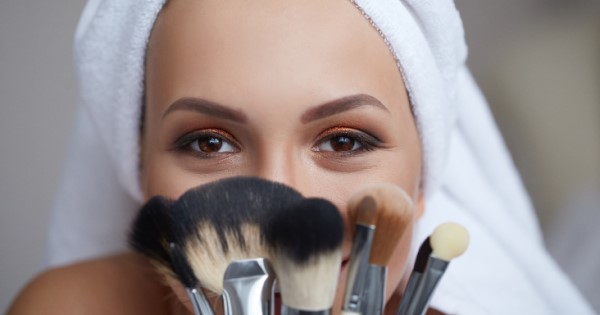 6 Outstanding Beauty Tips That Only Take a Few Minutes