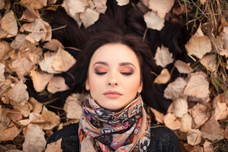 revamping your makeup for autumn  