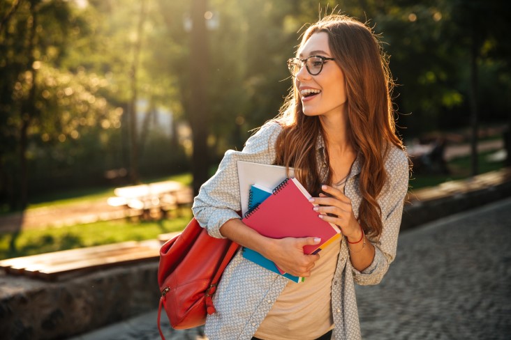 Is Long or Short Hair the Best Choice During School?