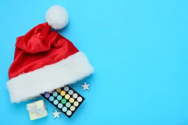 Should You Change Your Makeup Palette With the Seasons?