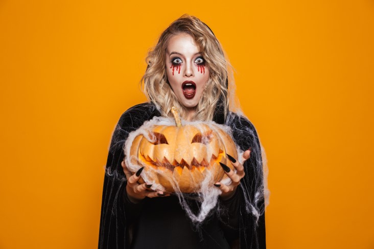 7 Halloween Costume Ideas Suitable for a Budding Cosmetologist