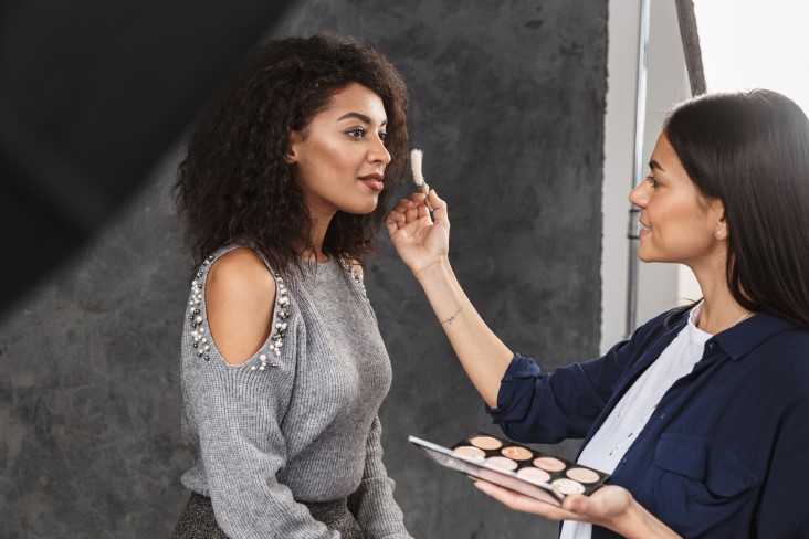 Using an everyday clinical salon
