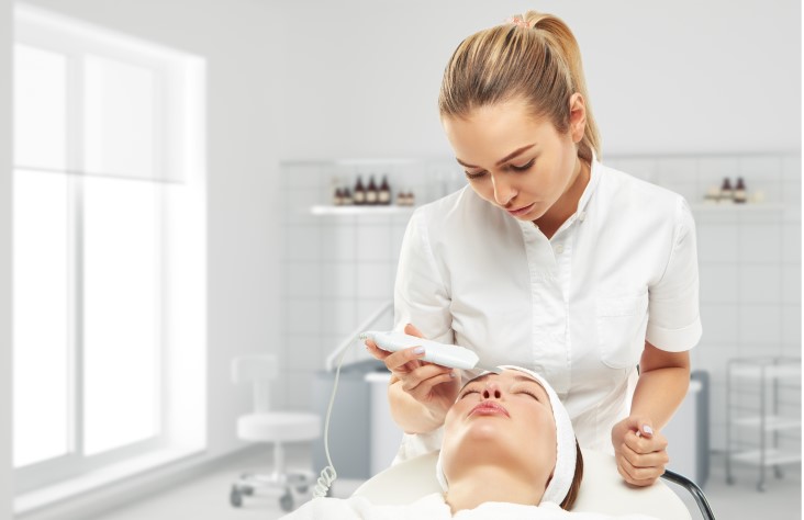 Different professional roles in esthetics