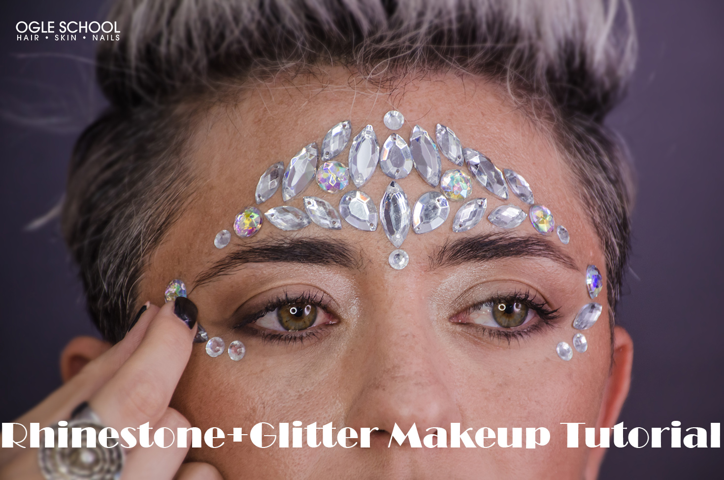 How to Do Rhinestone Makeup and Keep It in Place