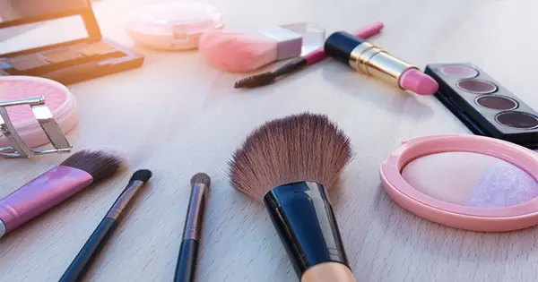 Creating Social Media Posts to Showcase Your Products Online