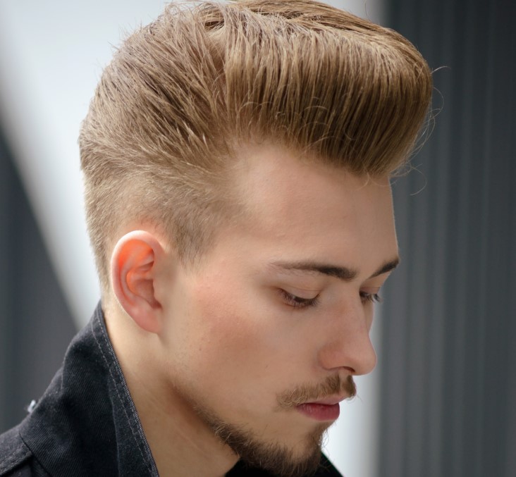 pompadour hair style