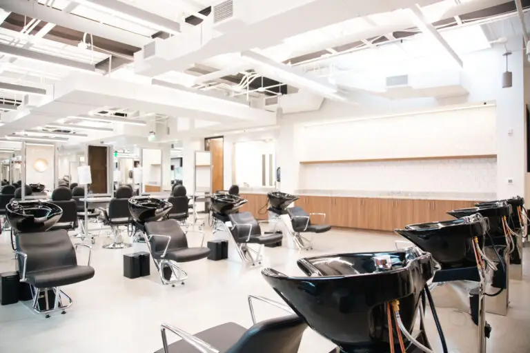 Ogle School Arlington Campus image of the salon floor